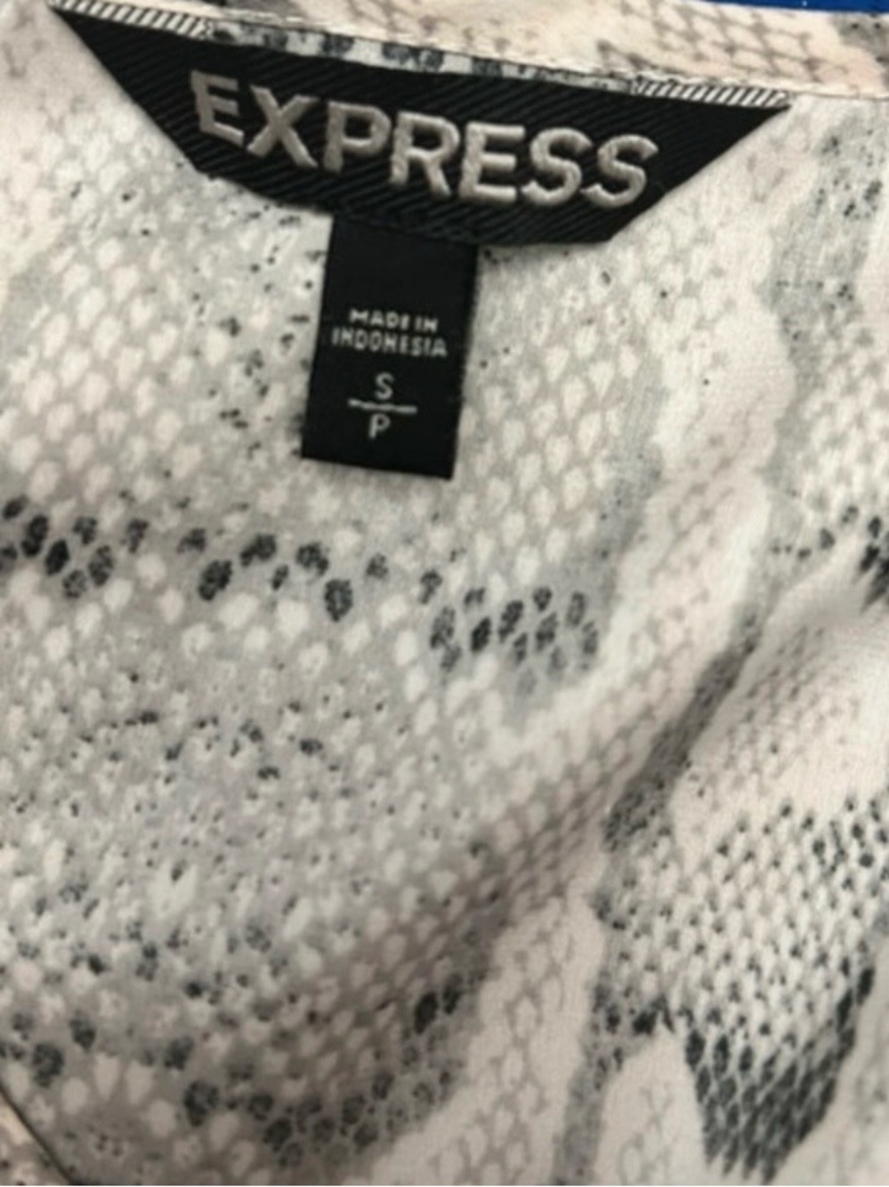 Express blouse - Picture 3 of 3